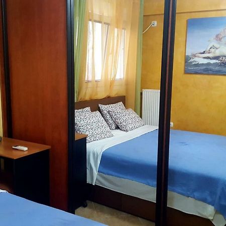 Quiet Apartment In Plaka Ateny Zewnętrze zdjęcie